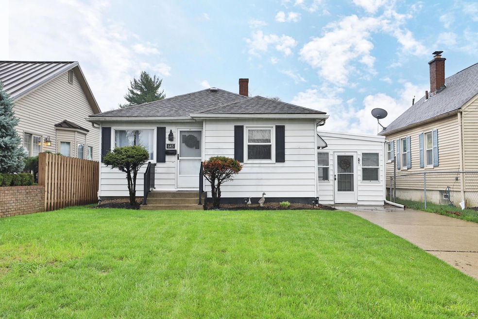 645 Morse Rd, Columbus, OH 43214 - photo 1