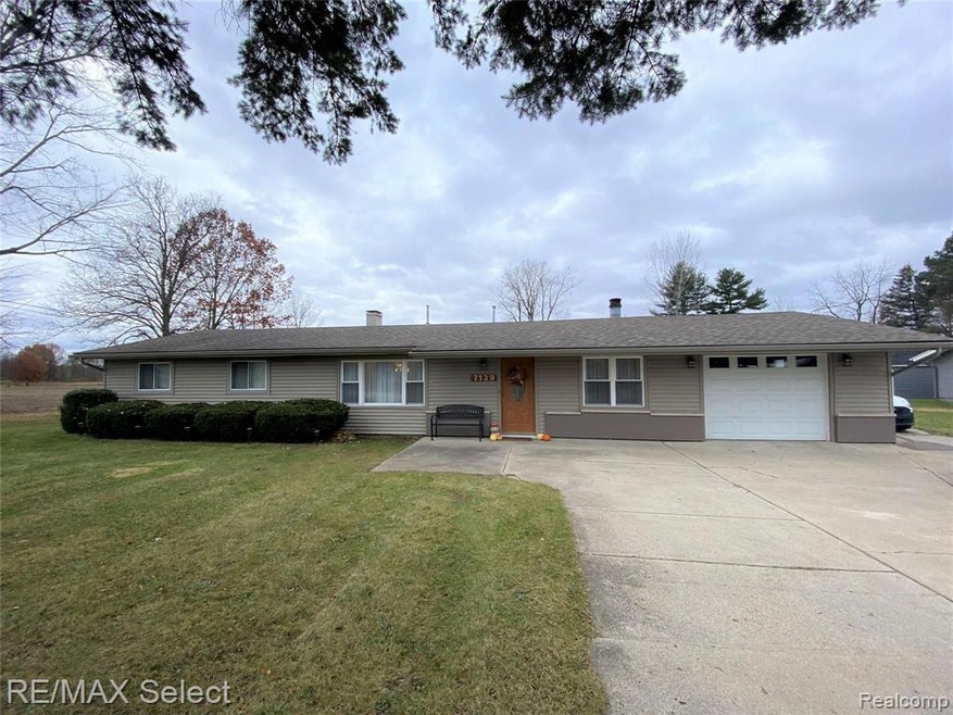 7139 N Elms Rd, Flushing, MI 48433 - photo 1