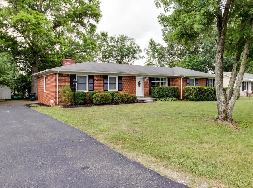 4005 Mcintire Dr, Columbia, TN 38401 - photo 1