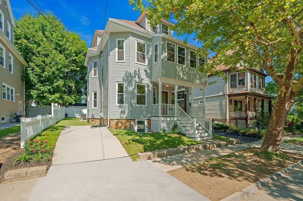 Sold $755,000 • Co-Listing Agent