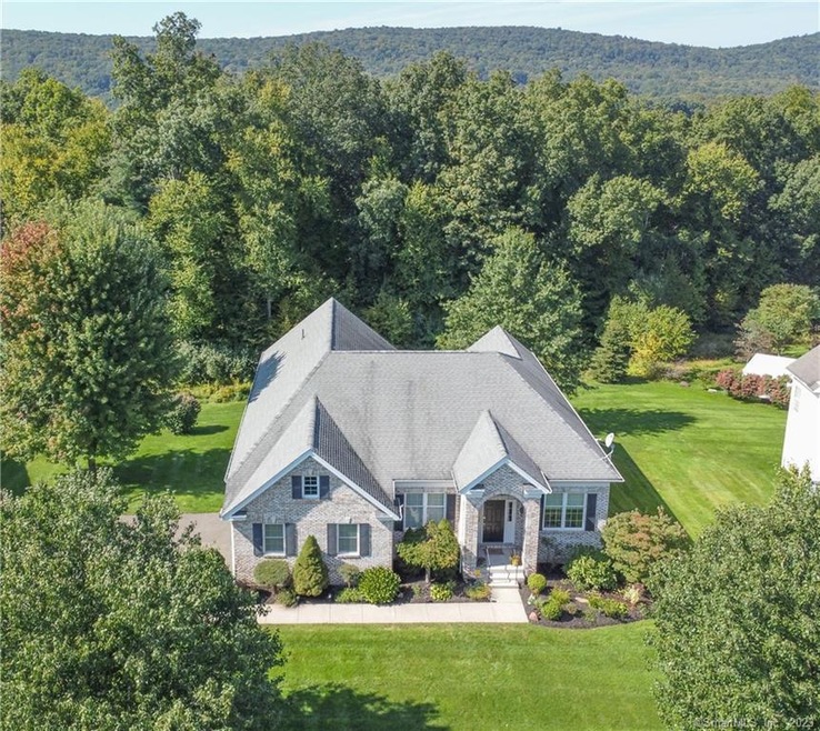 74 Vista Way, Bloomfield, CT 06002 - photo 1