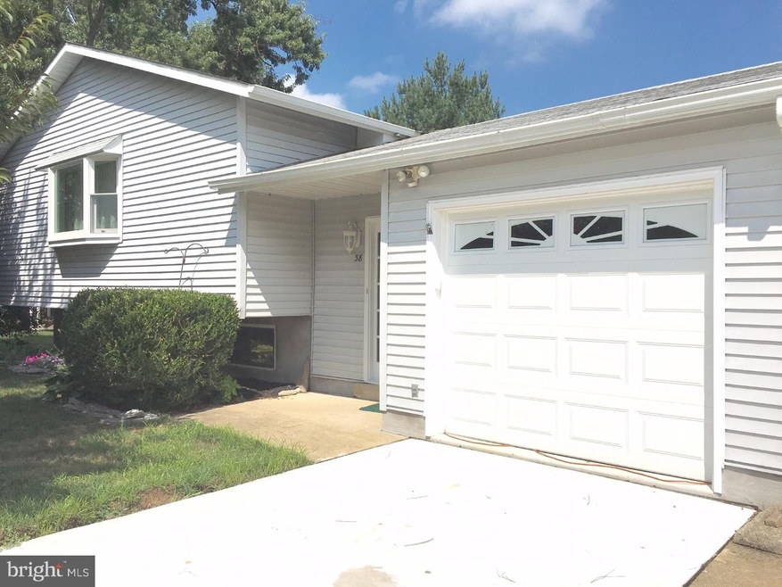 38 Southbridge Rd, Bear, DE 19701 - photo 1