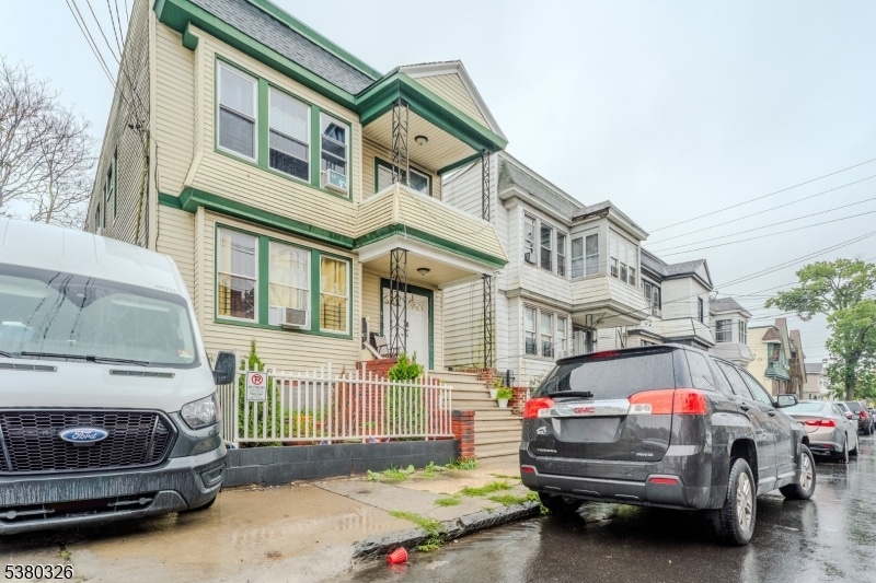 38 Aldine St, Newark, NJ 07112 - photo 1