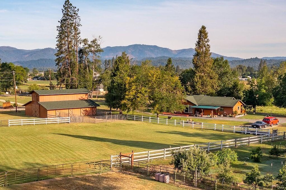 Beautiful Horse Farm!