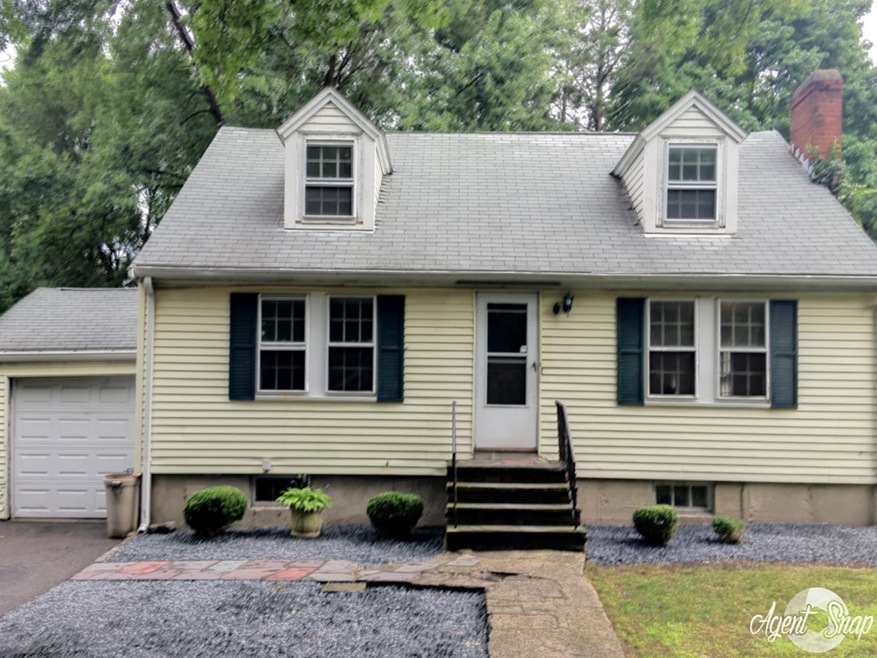 1096 Furnace Brook Pkwy, Quincy, MA 02169 - photo 1