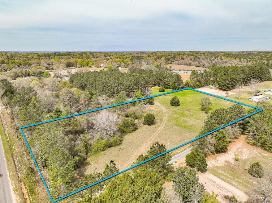 6170 Johnson Ln Crestview FL 32539 USA-0
