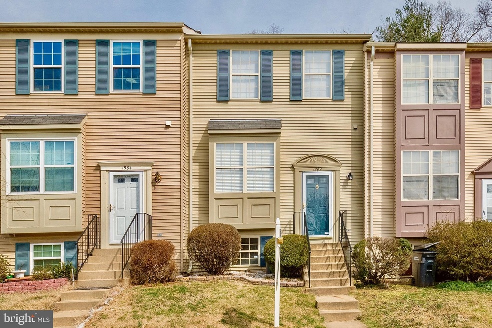1982 Winslow Ct, Woodbridge, VA 22191 - photo 1