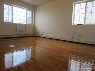 736 van Nest Ave unit 2, Bronx, NY 10462 - photo 1