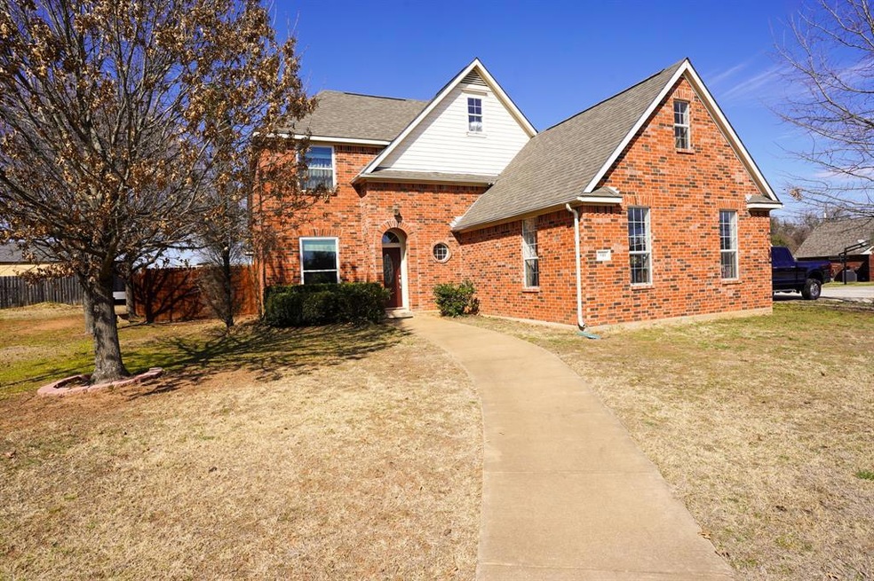 300 Arbor Ct, Boyd, TX 76023 - photo 1