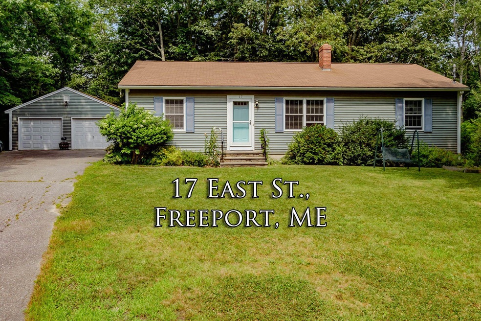 17 East St, Freeport, ME 04032 - photo 1