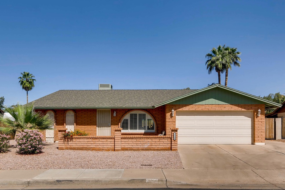 1144 W Isabella Ave, Mesa, AZ 85210 - photo 1