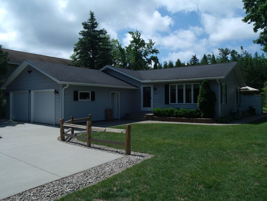 Sold $555,000