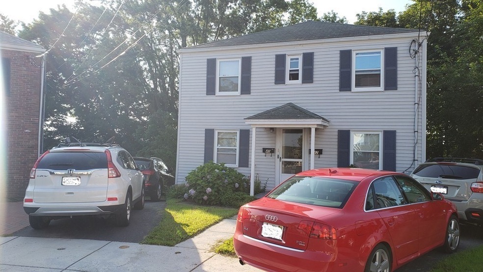 42 Hillcrest Cir unit 42, Watertown, MA 02472 - photo 1