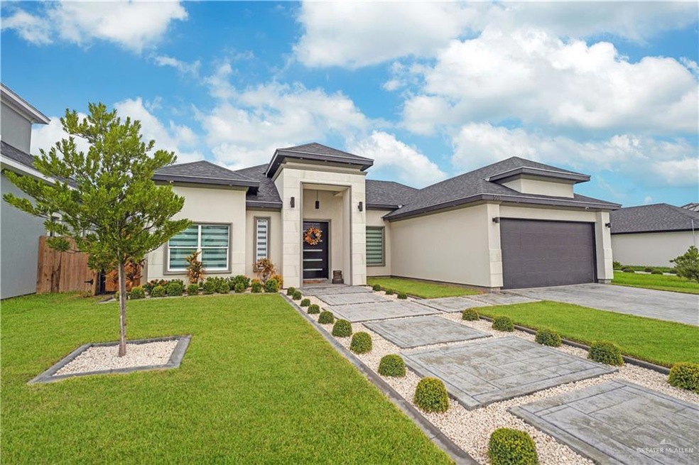 508 W Carmel Ave, Pharr, TX 78577 - photo 1