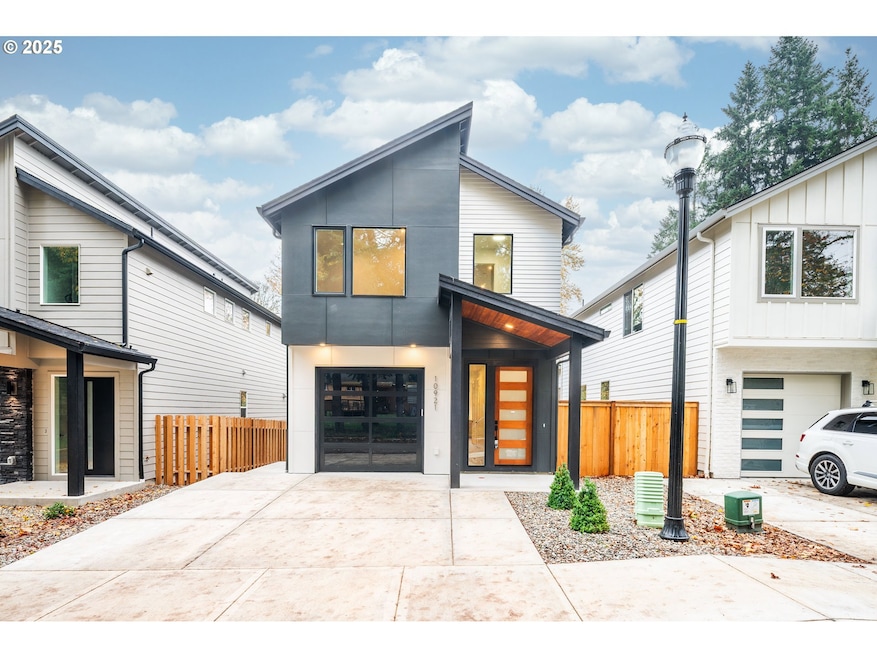 10921 NE 64th Ct, Barberton, WA 98686 - photo 1