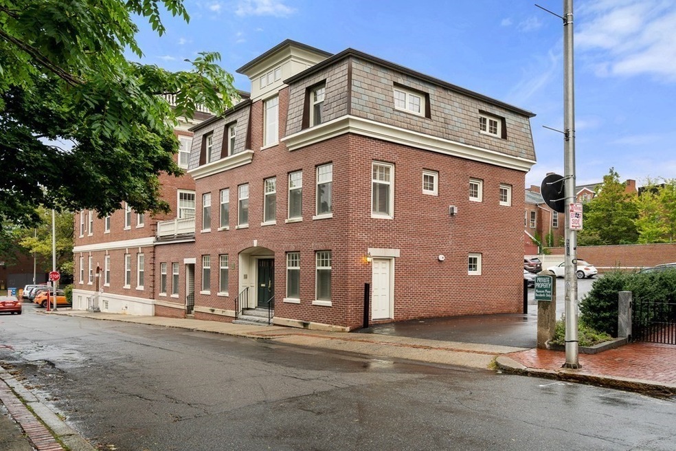 17 Central St unit 14, Salem, MA 01970 - photo 1