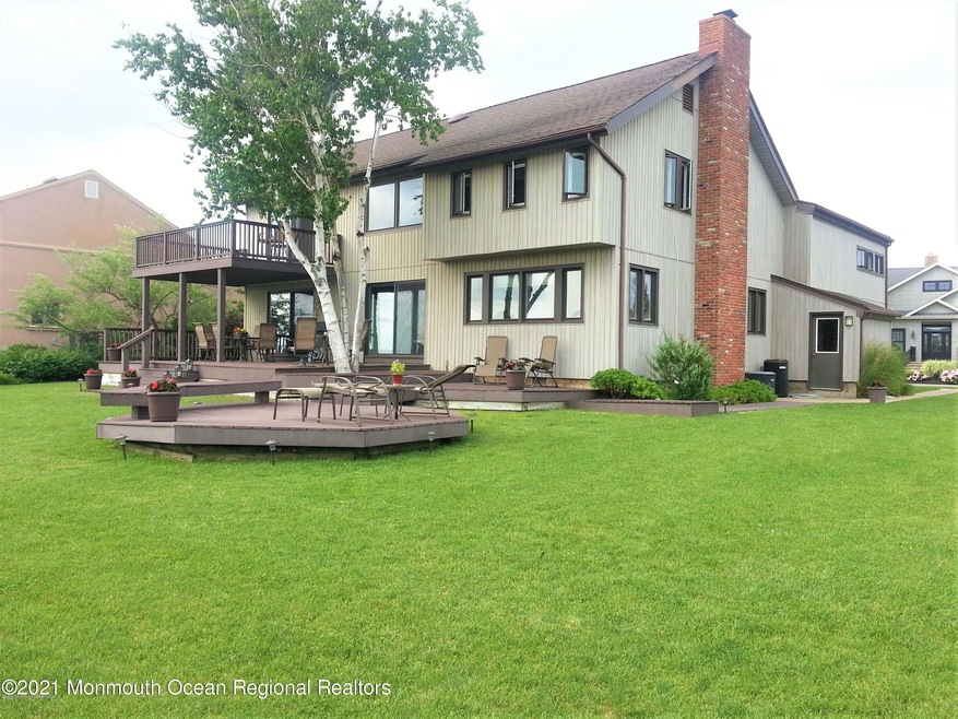 17 Gull Point Rd, Monmouth Beach, NJ 07750 - photo 1