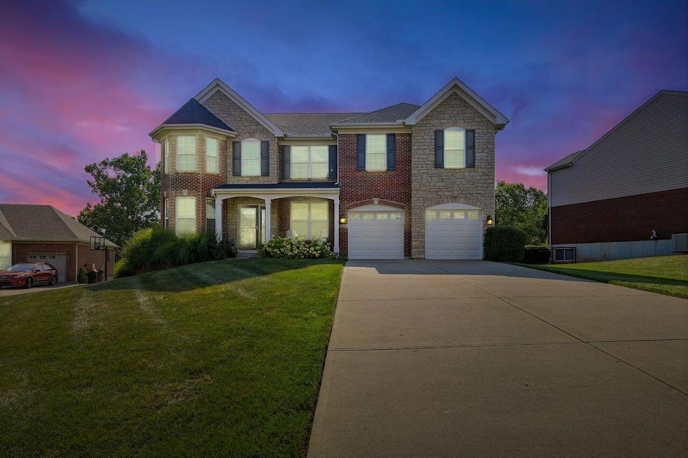2011 Holderness Dr, Union, KY 41091 - photo 1