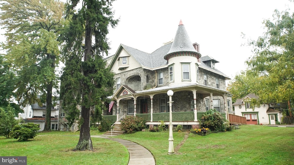 192 N Lansdowne Ave unit C6, Lansdowne, PA 19050 - photo 1