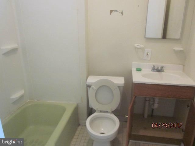 2764 Pelham Ave, Baltimore, MD 21213 - photo 1