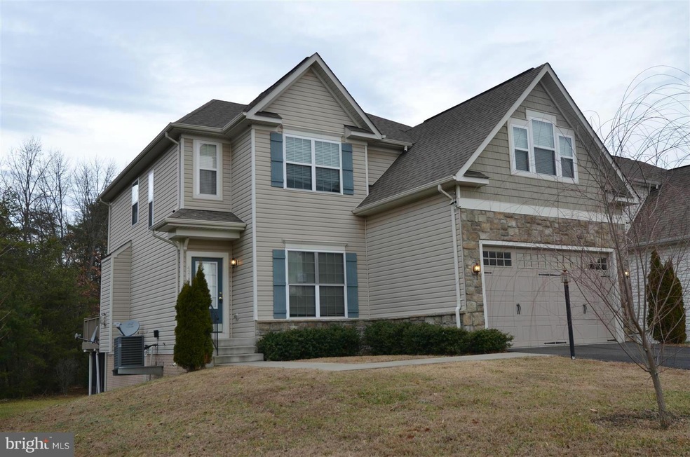 4216 Lehman Ct, Triangle, VA 22172 - photo 1