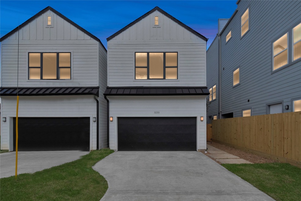 3233 Dixie Dr, Houston, TX 77021 - photo 1
