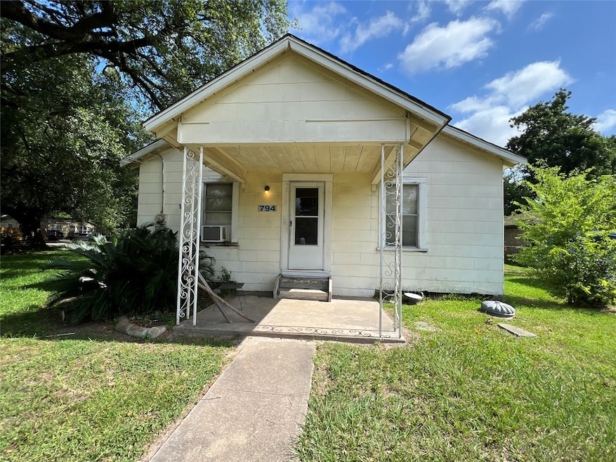 794 Fortune St, Houston, TX 77088 - photo 1