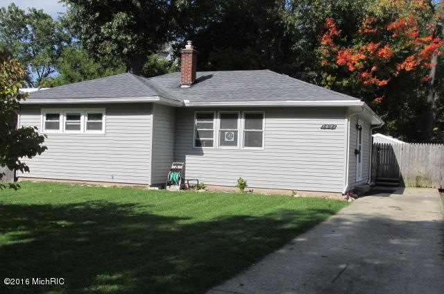 1631 Cherry St, Niles, MI 49120 - photo 1