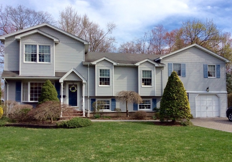 38 Sycamore Dr, Waldwick, NJ 07463 - photo 1