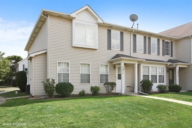 1911 Carousel Ct, Joliet, IL 60435 - photo 1