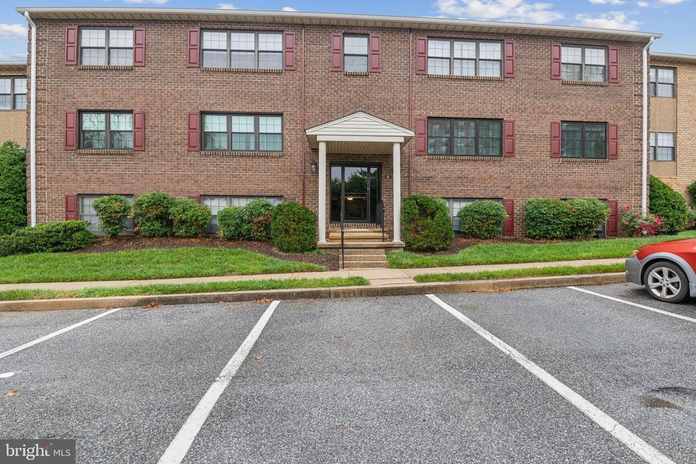 6 Choate Ct unit 6C, Towson, MD 21204 - photo 1