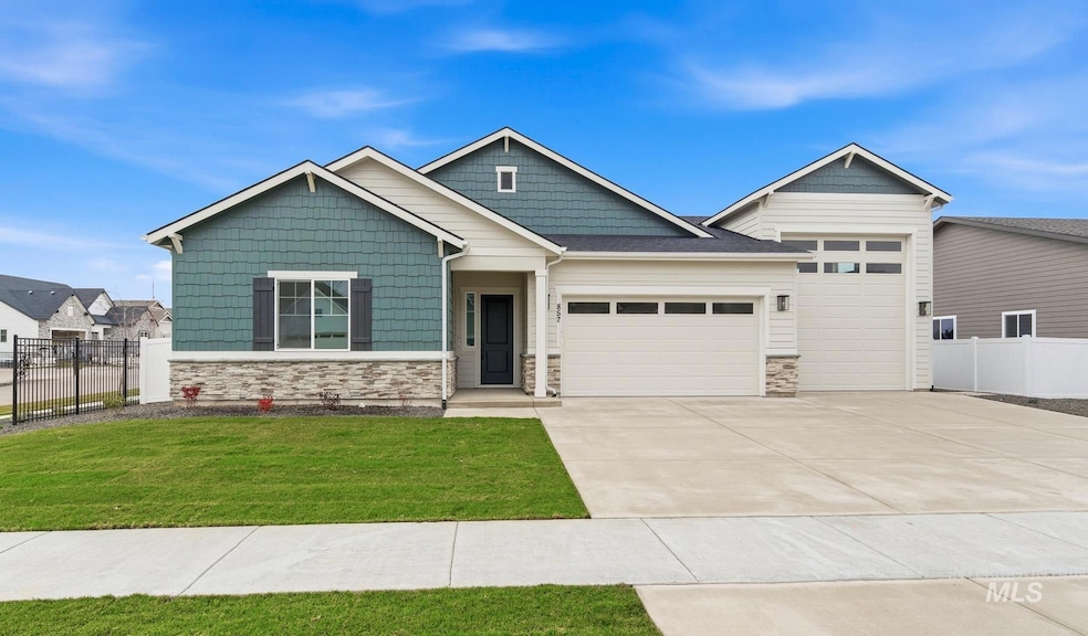 857 N Falling Water Way, Eagle, ID 83616 - photo 1