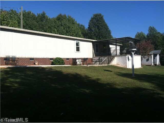 1940 Meadowlands Dr, Asheboro, NC 27205 - photo 1