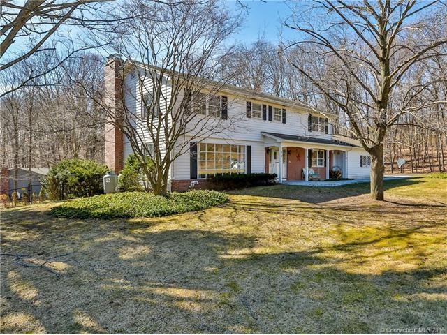 15 Tanglewood Rd, Bristol, CT 06010 - photo 1