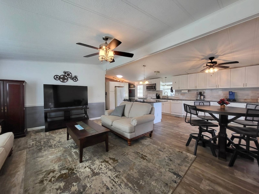 5472 Halifax Dr unit 403, Sarasota, FL 34233 - photo 1