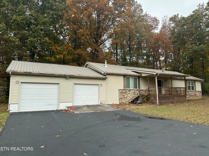 Pending $265,000 • Co-Listing Agent