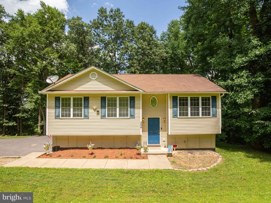 394 Elinore Ln, Front Royal, VA 22630 - photo 1