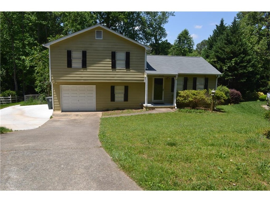 CHARMING FOUR BEDROOM HOME WITH NEW ROOF IN KENNES