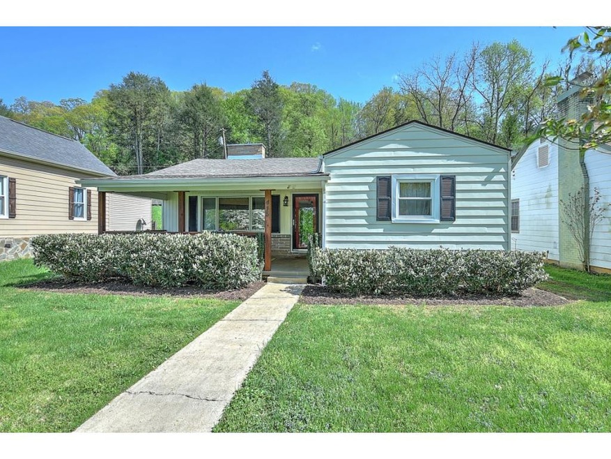 415 W Poplar St, Johnson City, TN 37604 - photo 1