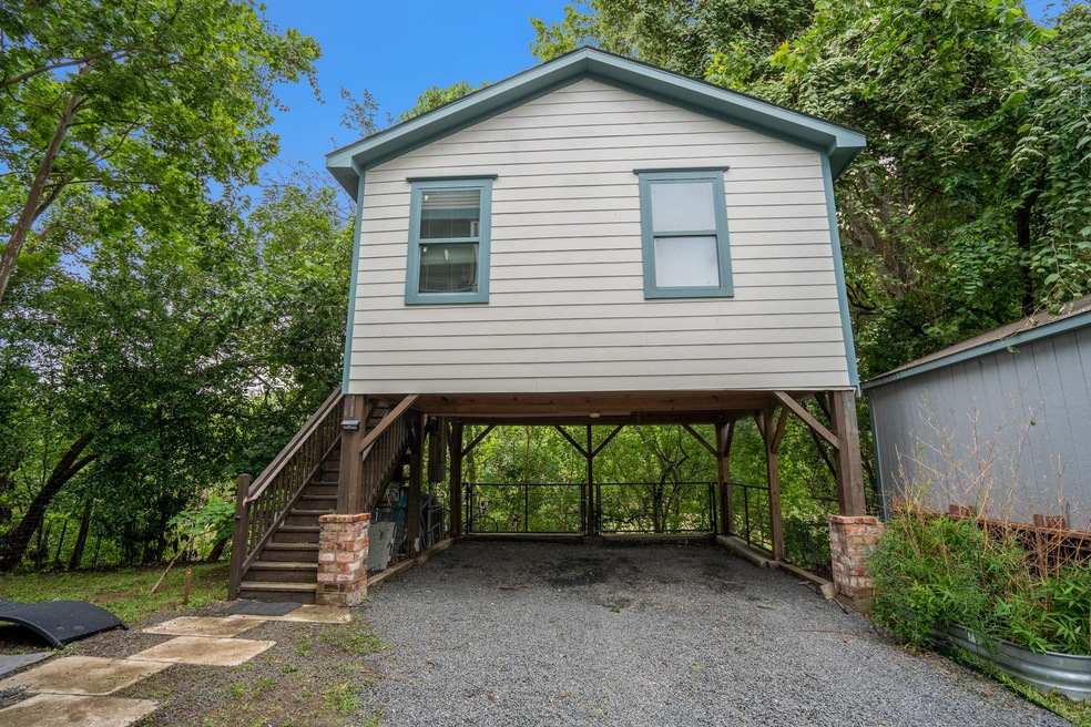 1202 Archer St unit B, Houston, TX 77009 - photo 1