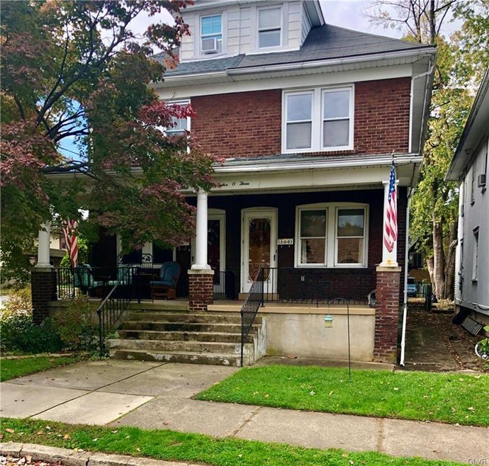 1203 Wood St, Bethlehem, PA 18018 - photo 1