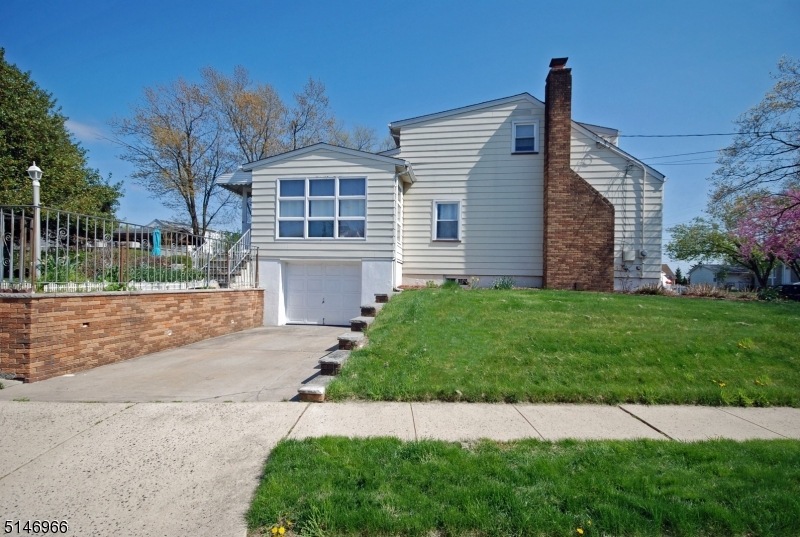 161 Highview Dr, Clifton, NJ 07013 - photo 1