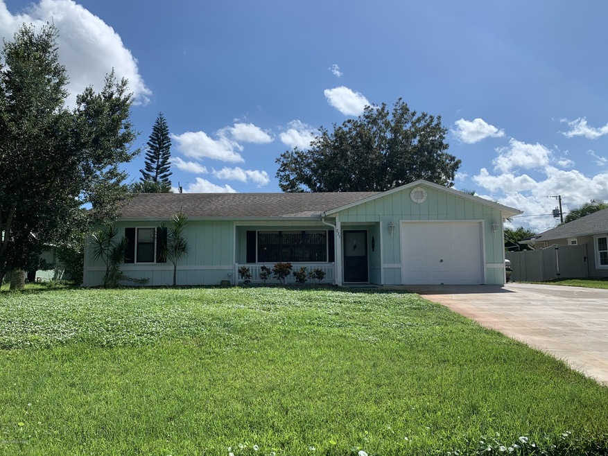 225 Dickens Ave, Sebastian, FL 32958 - photo 1