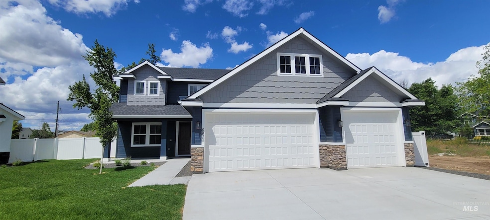 Sold • Co-Listing Agent