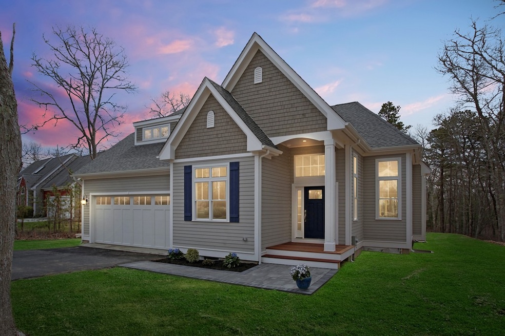 44 Mckenna Ridge Dr, Falmouth, MA 02536 - photo 1