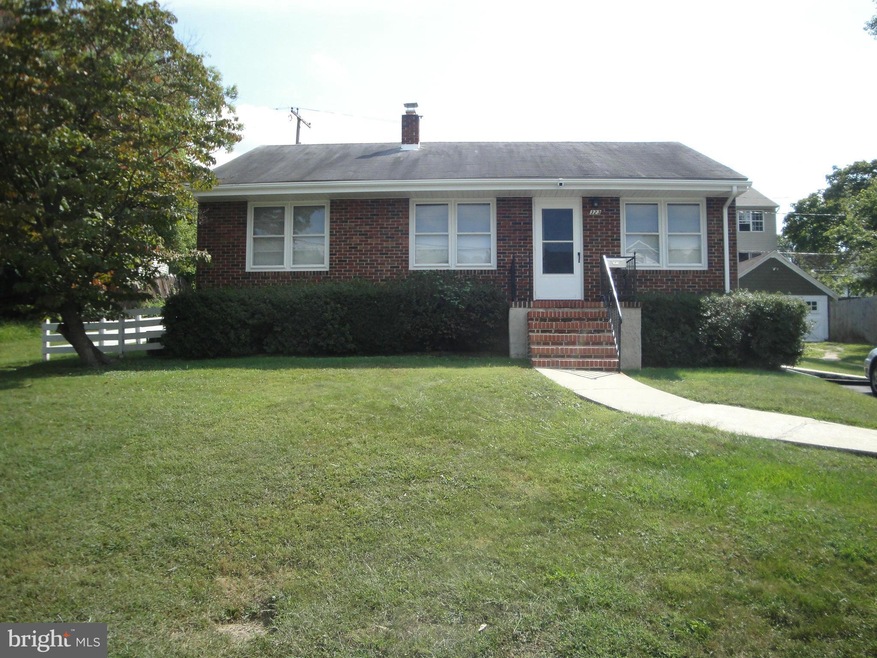 323 3rd Ave, Halethorpe, MD 21227 - photo 1