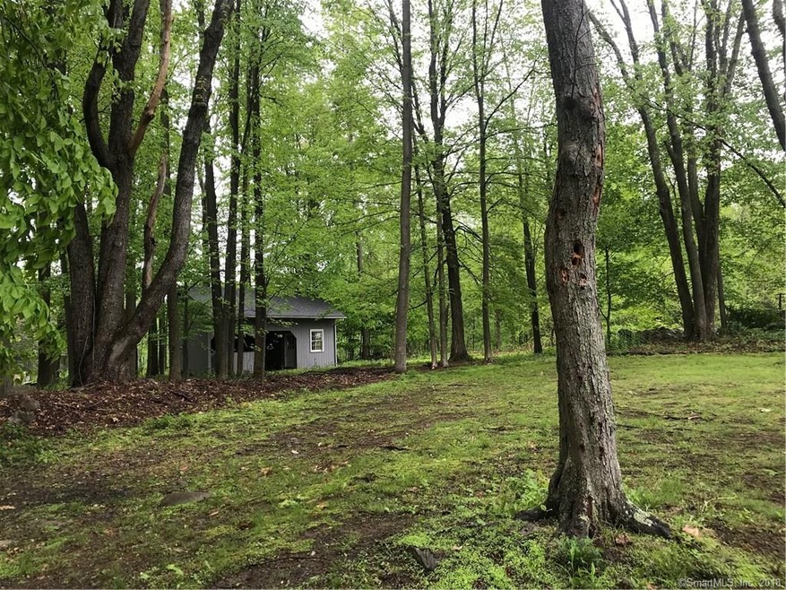 99 Pocahontas Rd, Redding, CT 06896 - photo 1