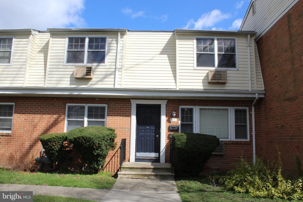 130L The Orchard, East Windsor, NJ 08512 - photo 1