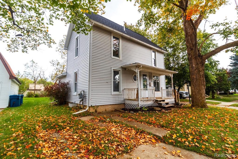 412 N Genesee St, Davison, MI 48423 - photo 1
