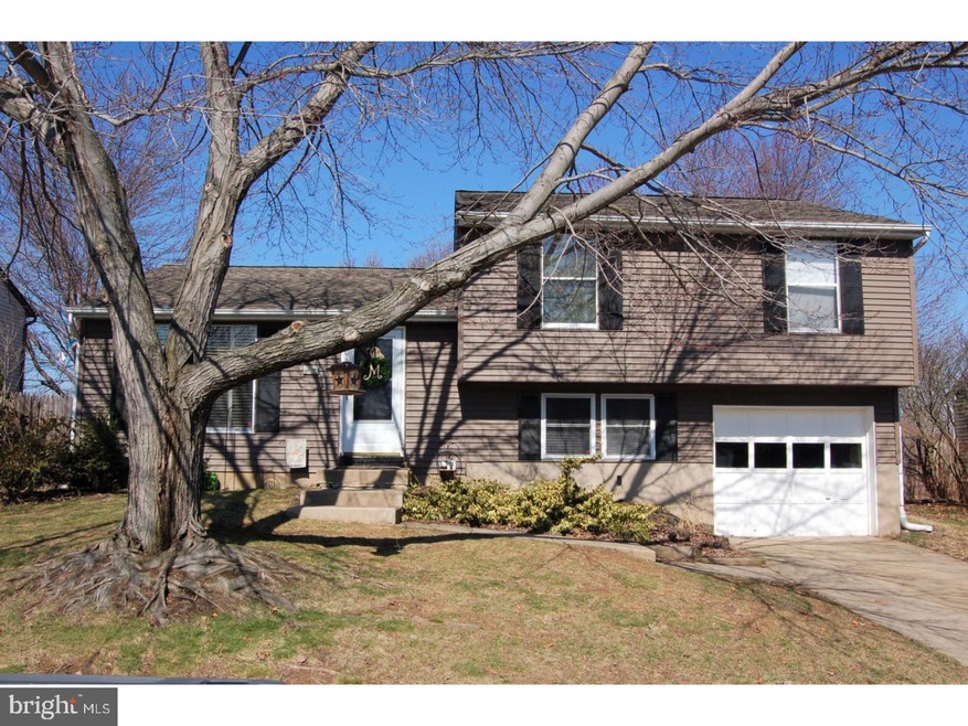 426 Musket Dr, Morrisville, PA 19067 - photo 1